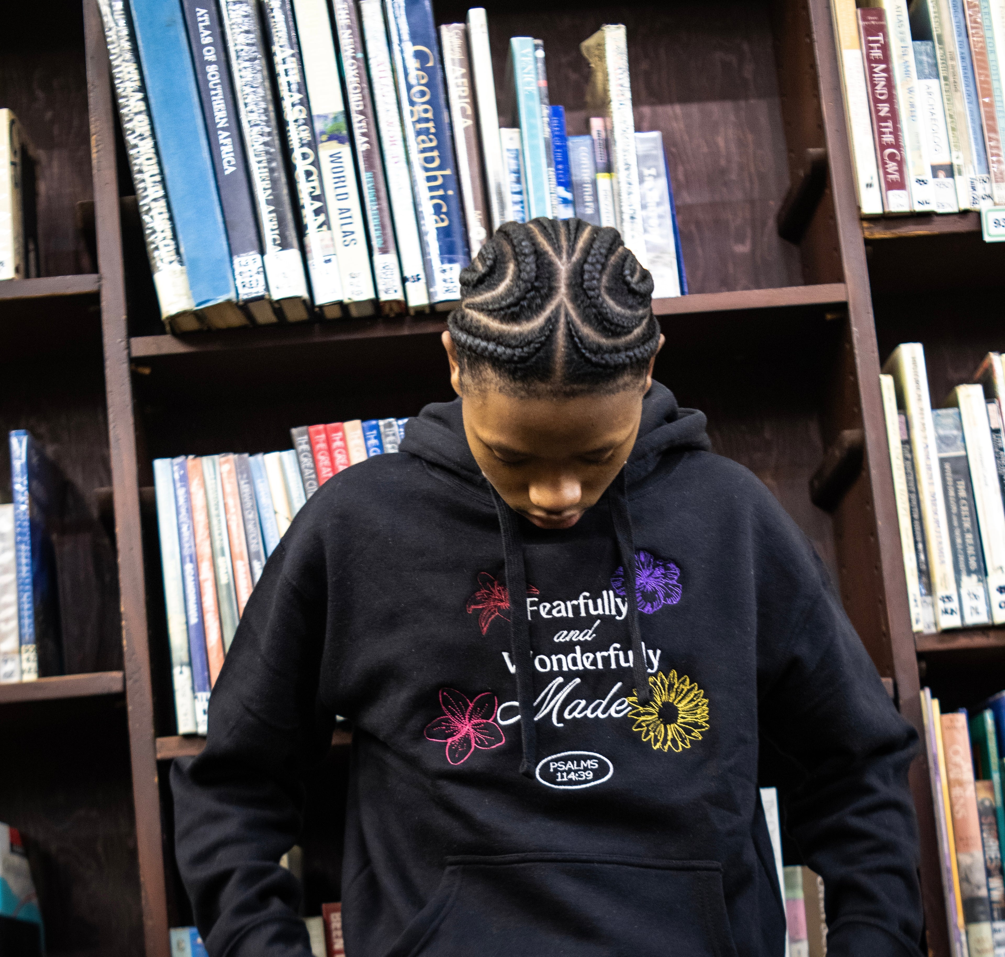 "Wonderfully Made" hoodie - Obsidian Grace